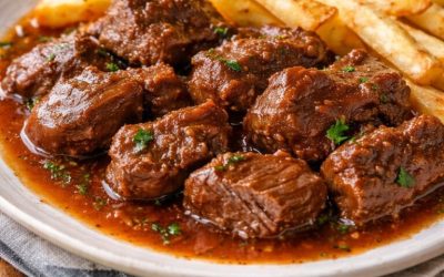 Magro con Tomate – klasisks un vienkāršs cūkgaļas sautējums tomātu mērcē