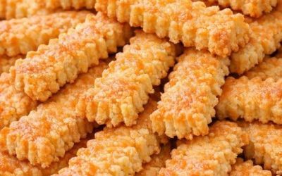 Vecmāmiņai vienmēr uz letes stāvēja kārba ar šiem, un tie mūsu mājās nekad ilgi nestāvēja. Mēs tos apēdām gandrīz acumirklī! Tie ir neticami garšīgi un pagatavoti tikai no 4 vienkāršām sastāvdaļām.