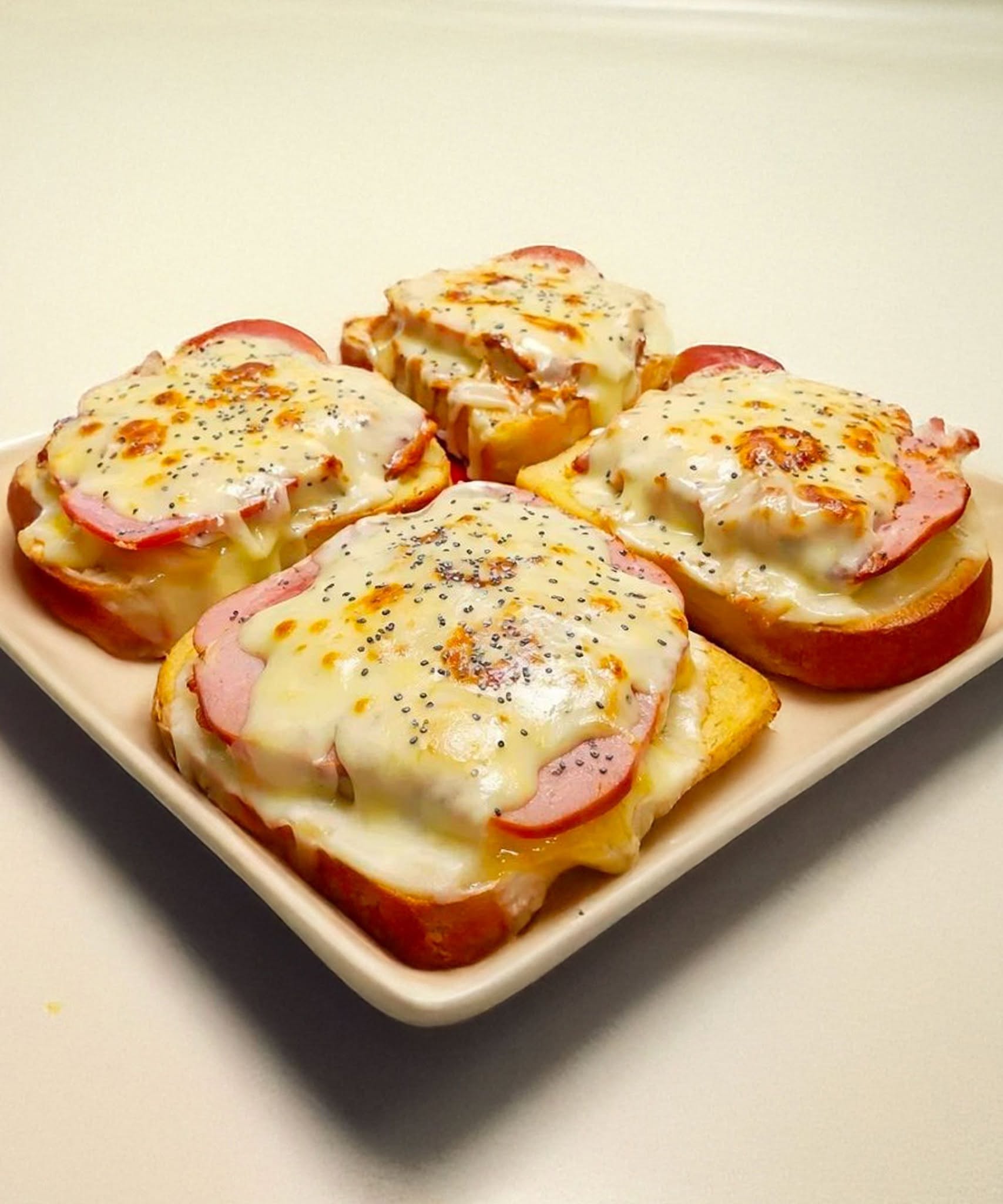 🥪 Croque-Monsieur sacepums ar bekonu un sieru
